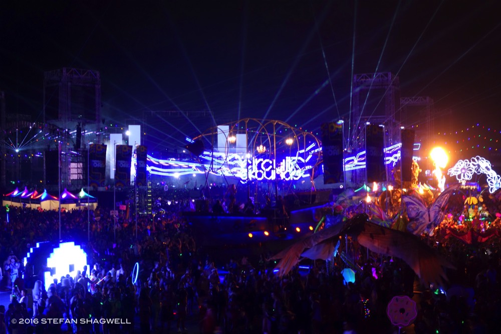 EDC Las Vegas 2016 Circuit Grounds Parade